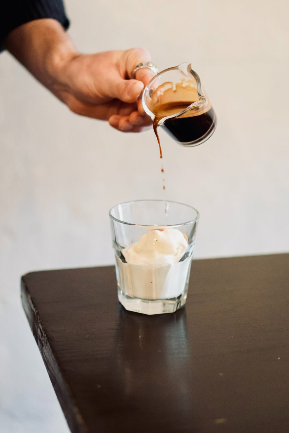 Eiskaffee Rezept Affogato Al Caffè Espresso Mit Vanilleglace